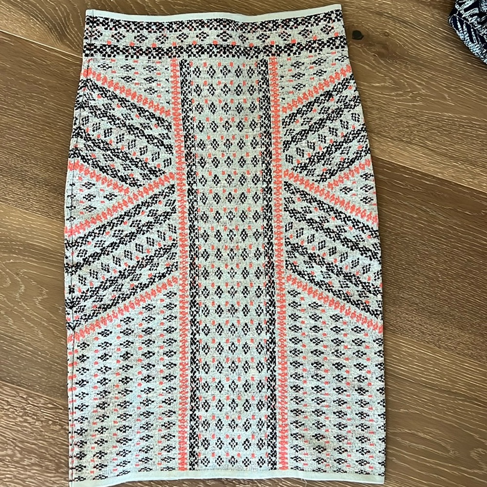 BCBGMAXAZRIA high waisted skirt